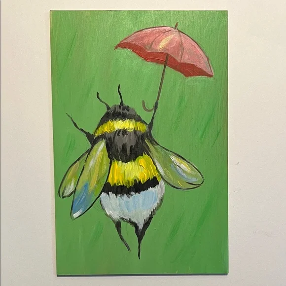 Colorful Bee Art on Green Canvas - Picture 4 of 4